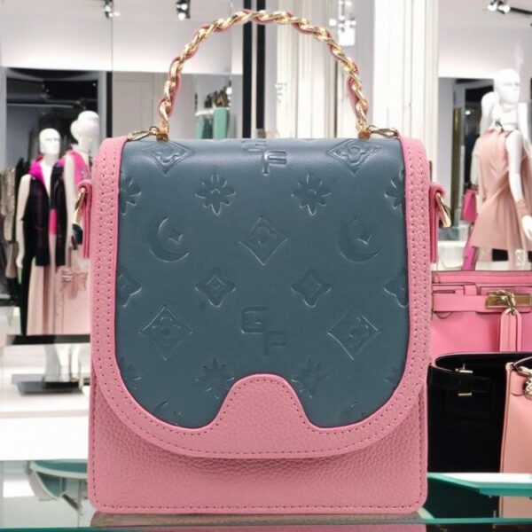 Choose the Irresistibly Chic Pink Crossbody Bag for Ultimate Versatility and Style